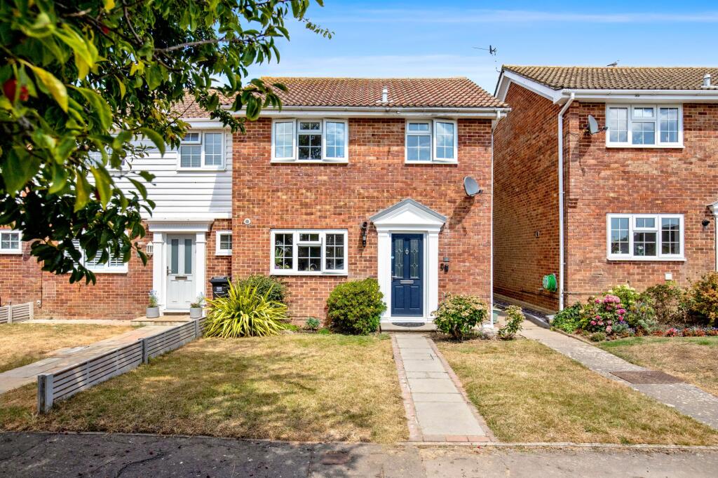 Main image of property: Haywards Close, Felpham, Bognor Regis, PO22