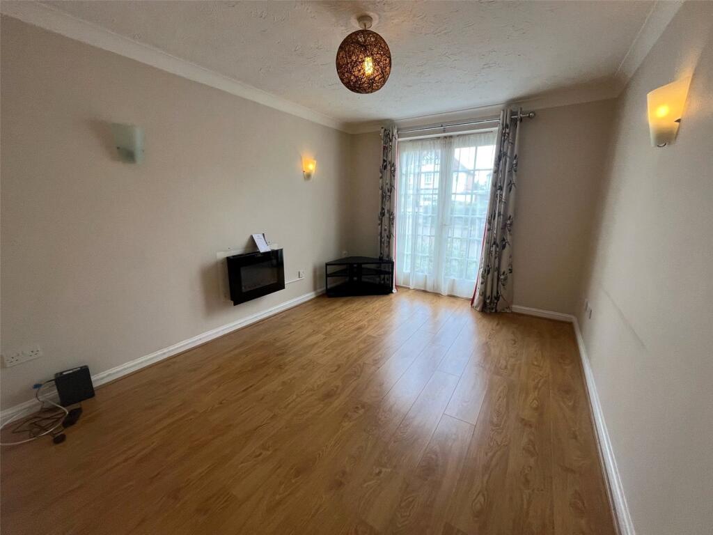 Additional image 4 of Warwick Park Court, 252 Warwick Road, Solihull, West Midlands, B92