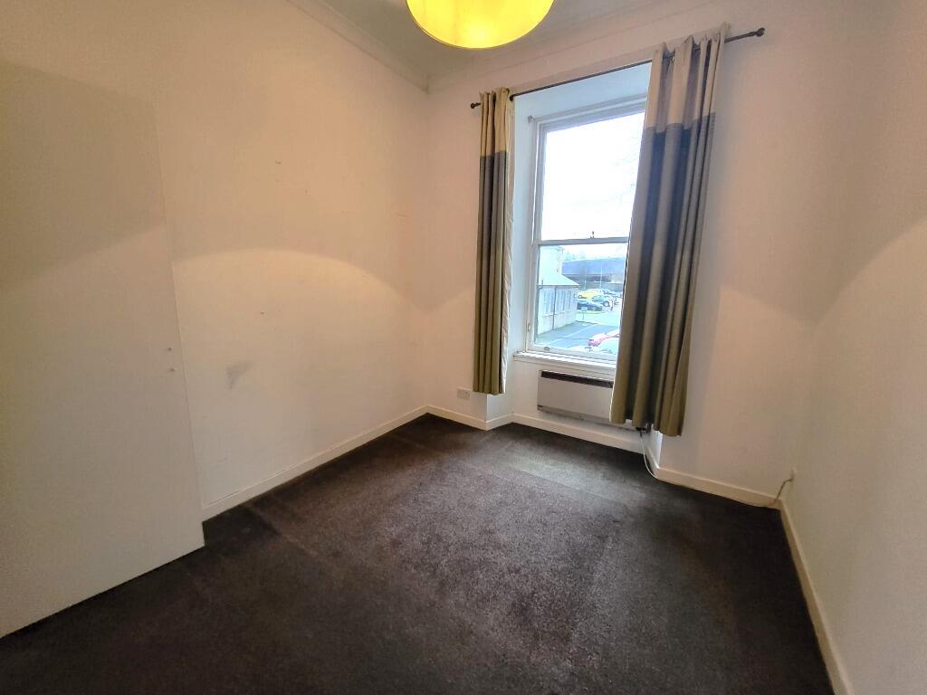 Apartment in Renfrewshire - More