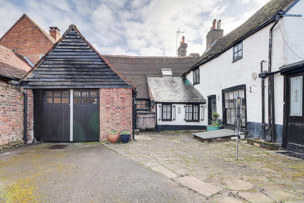 Additional image 13 of High Street, Redbourn, AL3