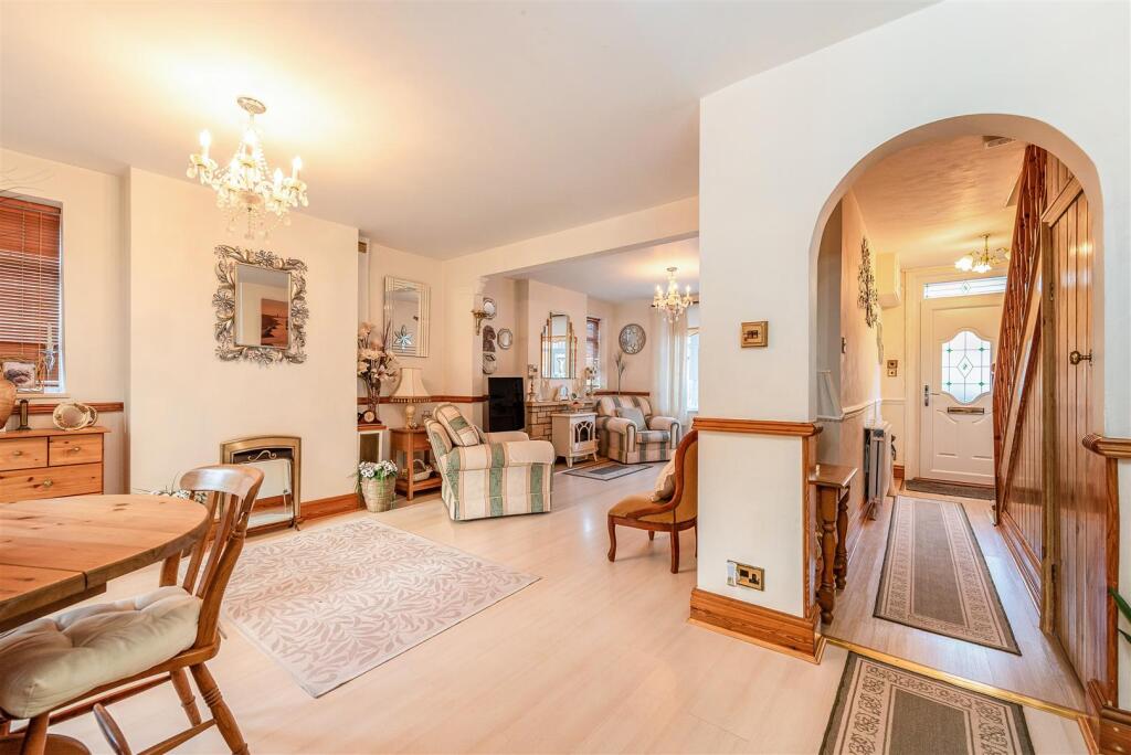 House in Reading - View 5
