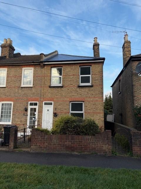 Main image of property: Chigwell Road, London