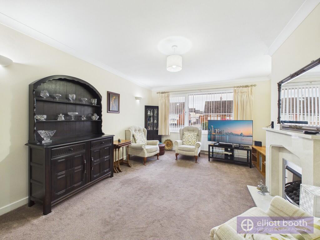 21 Gisburn Avenue photo 4