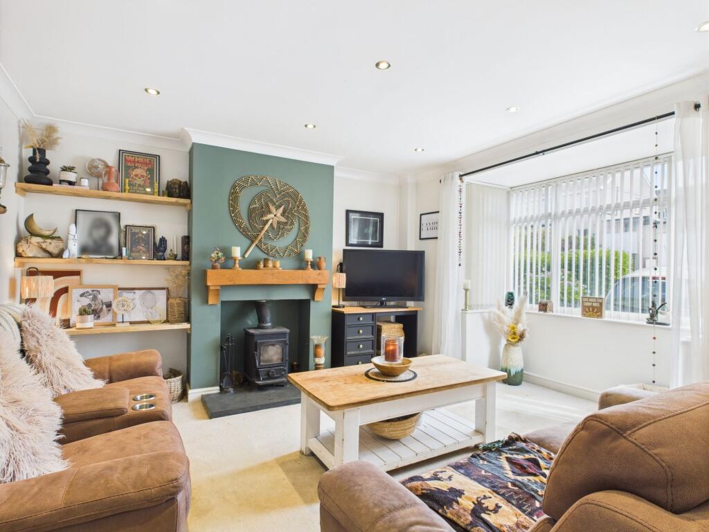 20, Woodlands Park, Haverfordwest, SA61 photo 2