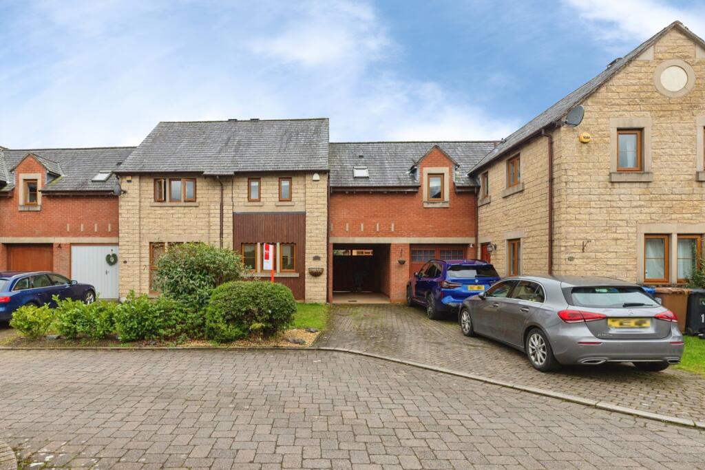 Main image of property: Wardle Court, Whittle-le-Woods, Chorley, Lancashire, PR6