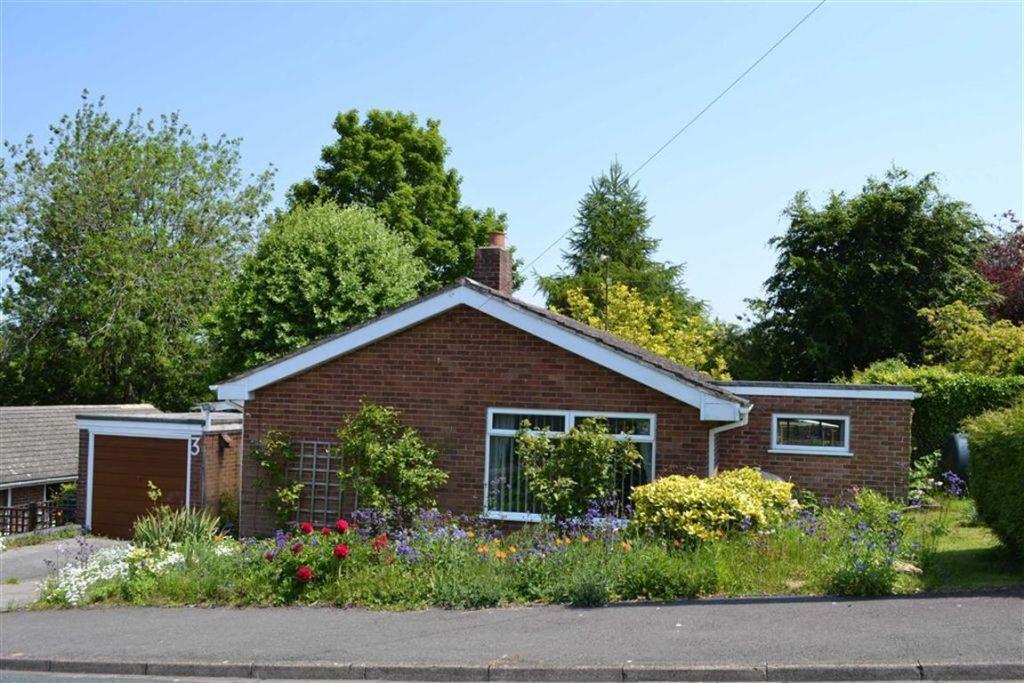 Main image of property: Newbury, Berkshire, RG20