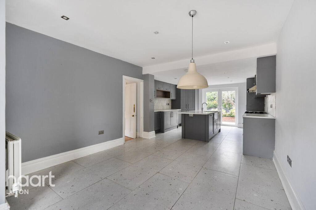 House in Luton - More