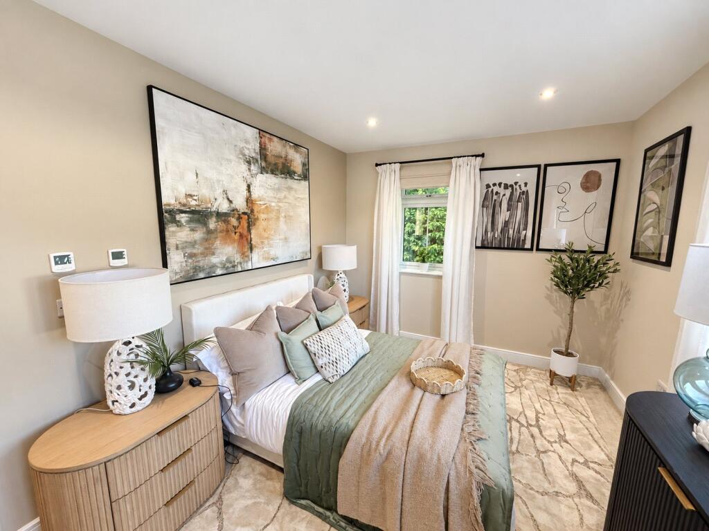 House in Redhill - View 5