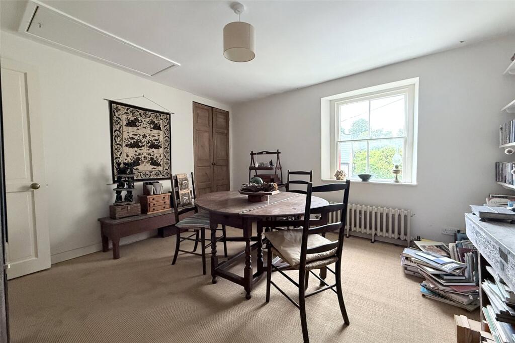 House in Bradford on Avon, Wiltshire - More