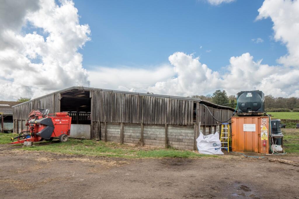 Kintbury Holt Farm Buildings &amp; Land