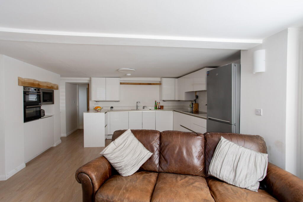 Apartment in York - More