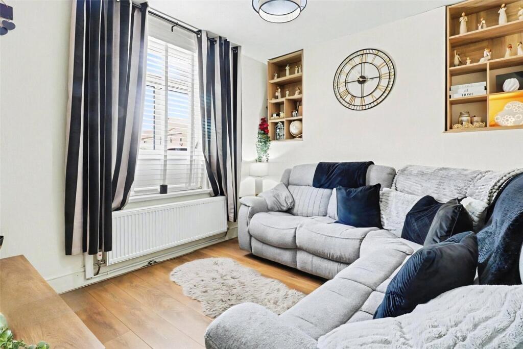 House in Doncaster - View 3