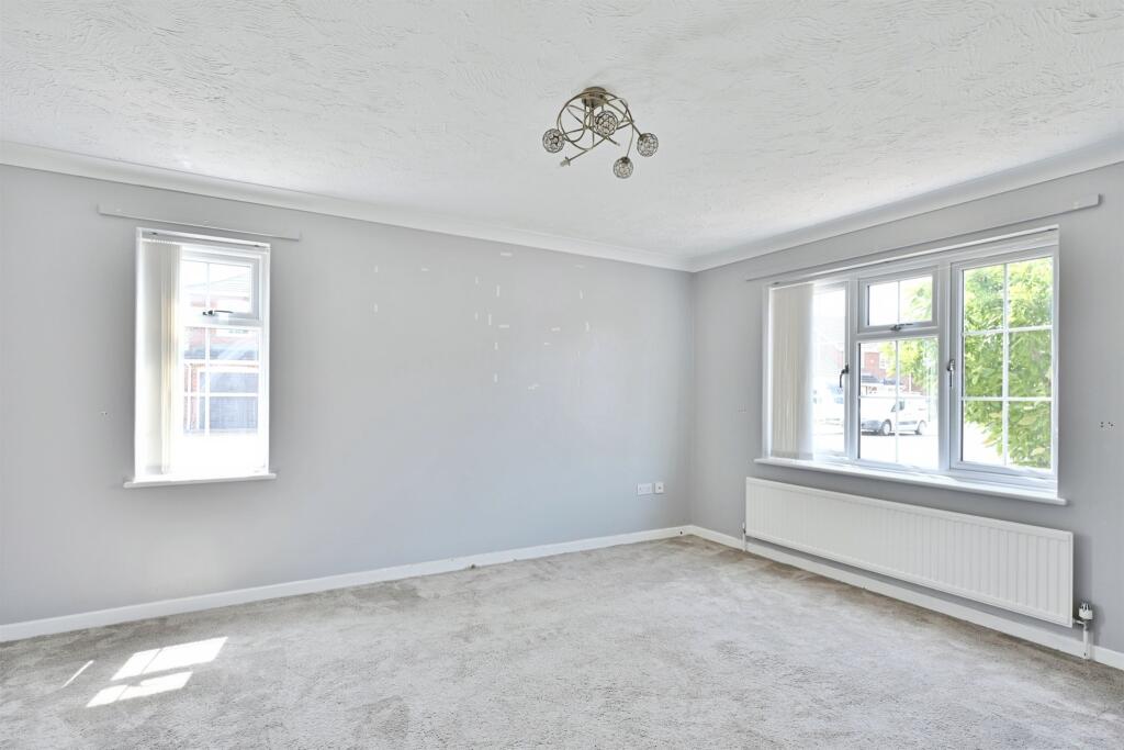 House in Peterborough - View 2