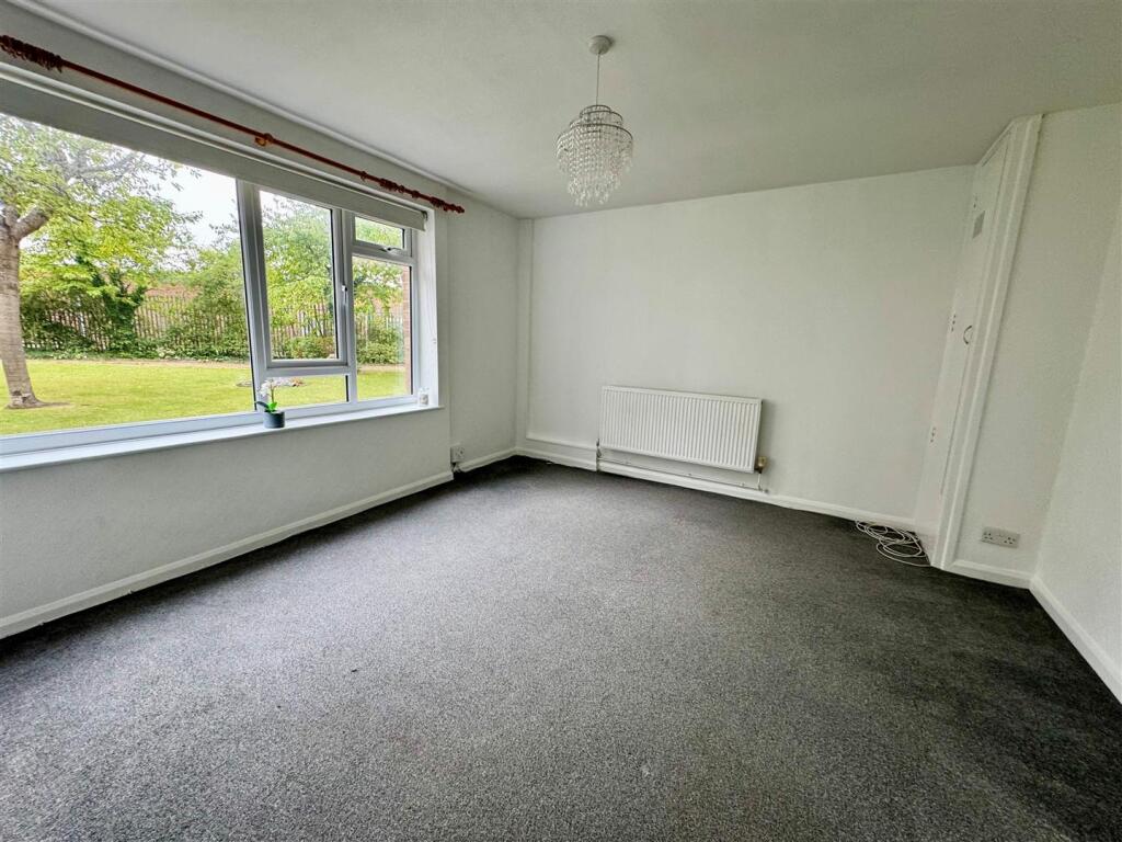 Chalkwell Lodge, Westcliff-on-Sea photo 4