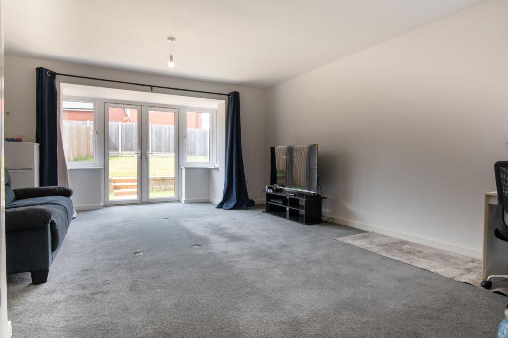Haystack Close, Wellingborough, NN8 - View 2
