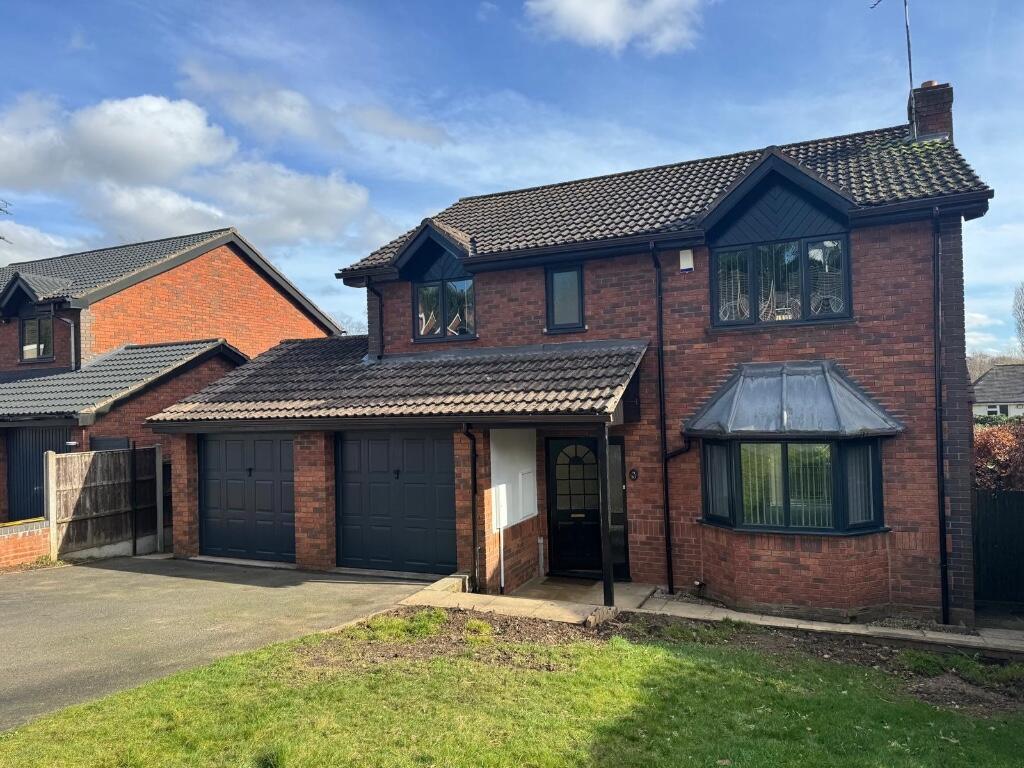 Main image of property: 80 Woodfield Heights, Wolverhampton, WV6 8PT