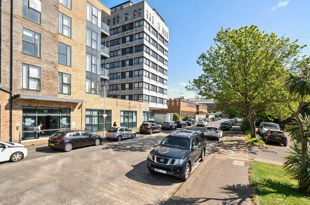 Main image of property: The Causeway, Worthing, West Sussex, BN12