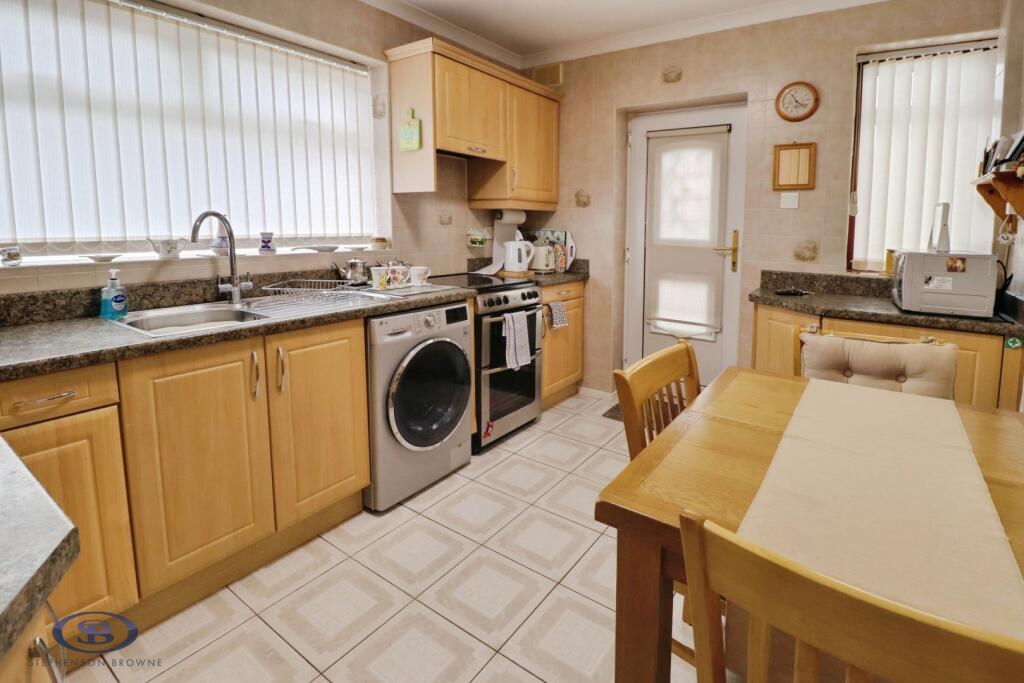 House in Crewe, Cheshire East - View 4