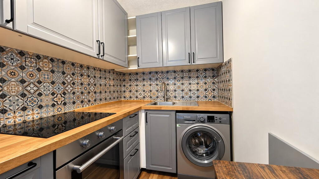 Deans Gate Close, Forest Hill SE23 photo 3