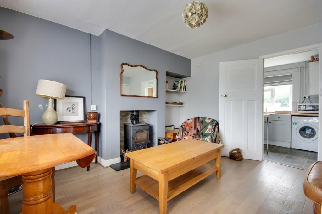 East End, Lymington, SO41 photo 3