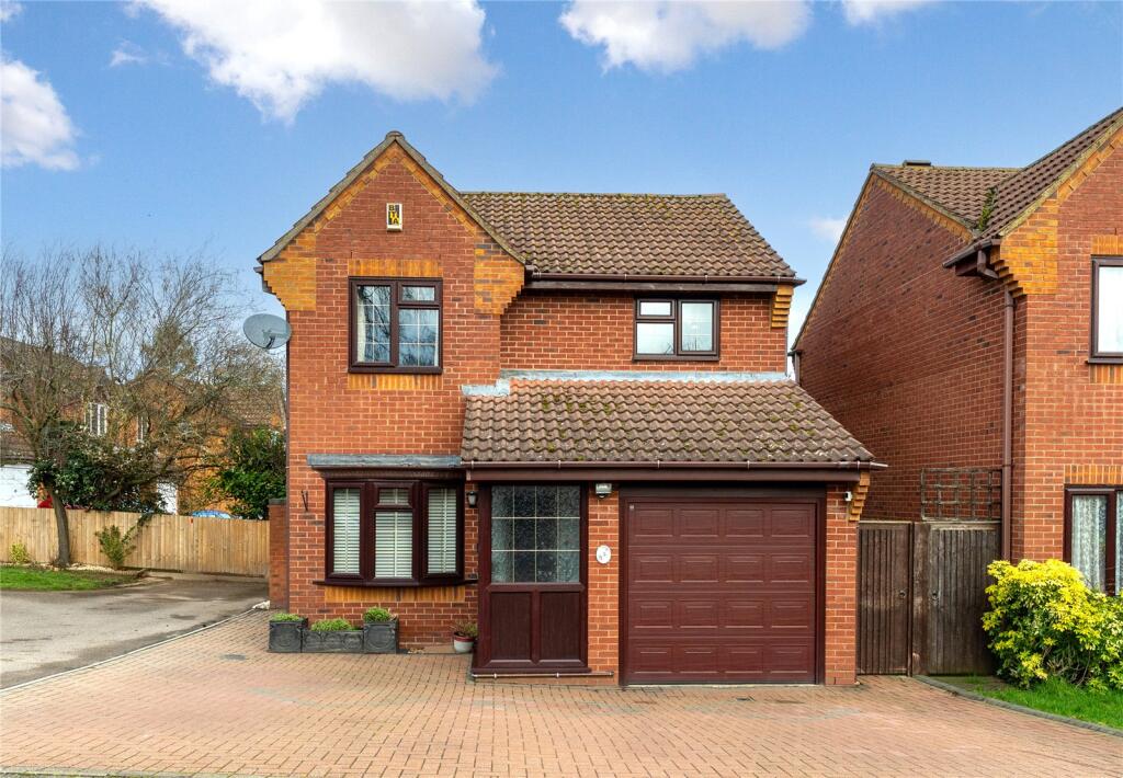 Main image of property: Norwood Lane, Newport Pagnell, Buckinghamshire, MK16