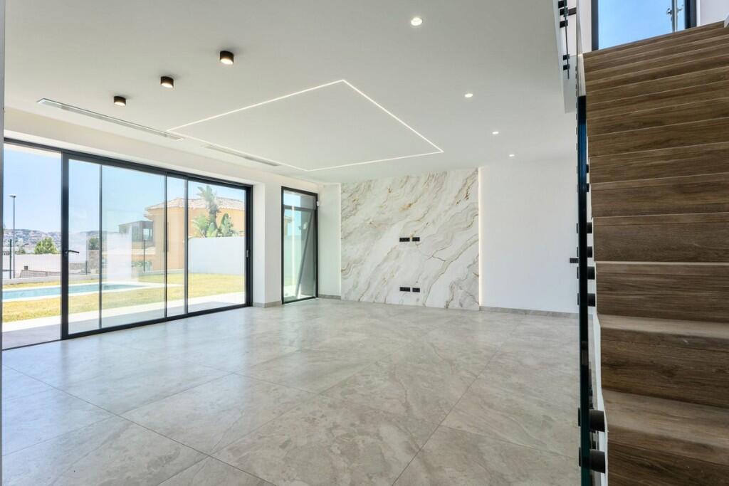 Main image of property: La Sierrezuela, Málaga, Andalusia