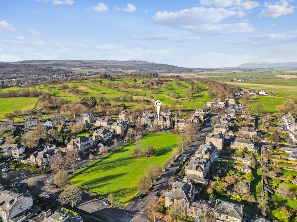 Victoria Square, Stirling, FK8 - View 2