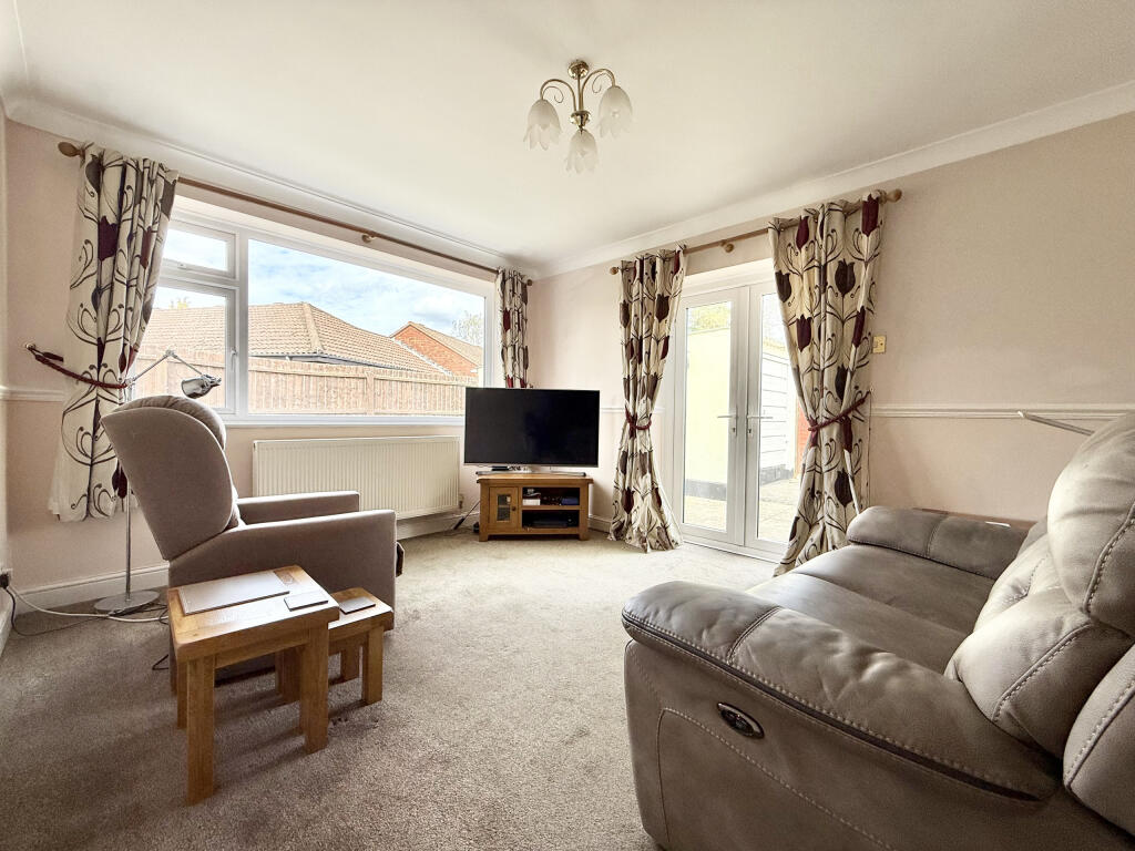 House in Ferndown - View 2