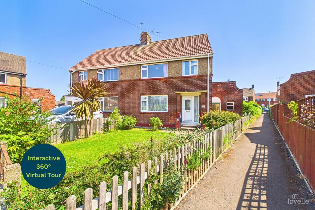 Main image of property: Grange Avenue, Barton-Upon-Humber, North Lincolnshire, DN18