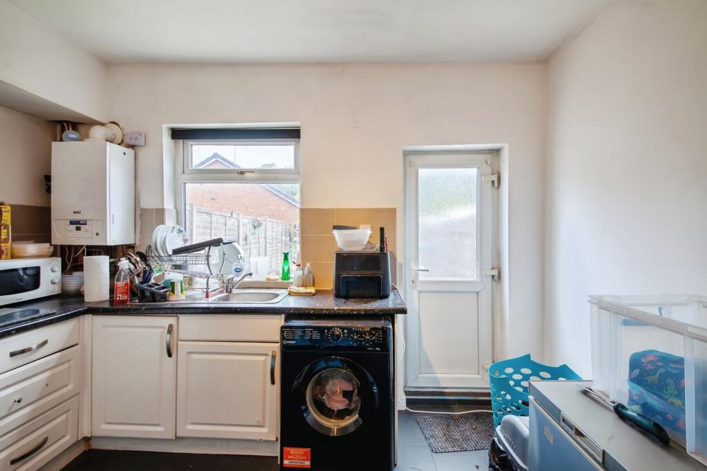 House in Sheffield - View 4