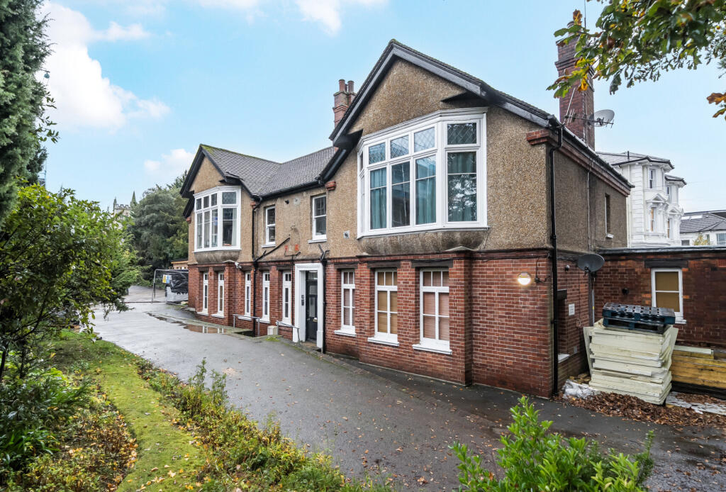 Chilston Road, Tunbridge Wells, Kent, TN4 photo 4