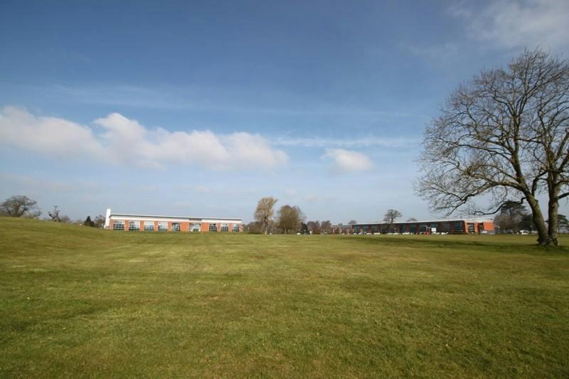Abbey Park Photos .JPG