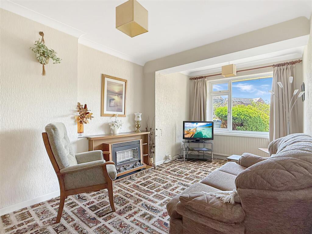 House in North Devon, Barnstaple - More