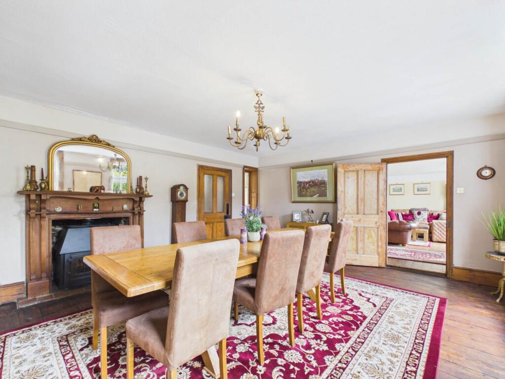 Oving Road, Whitchurch - View 3