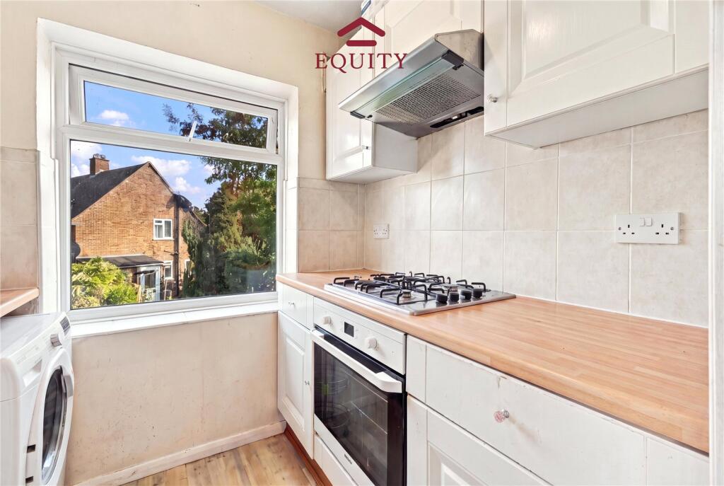 Apartment in London - More