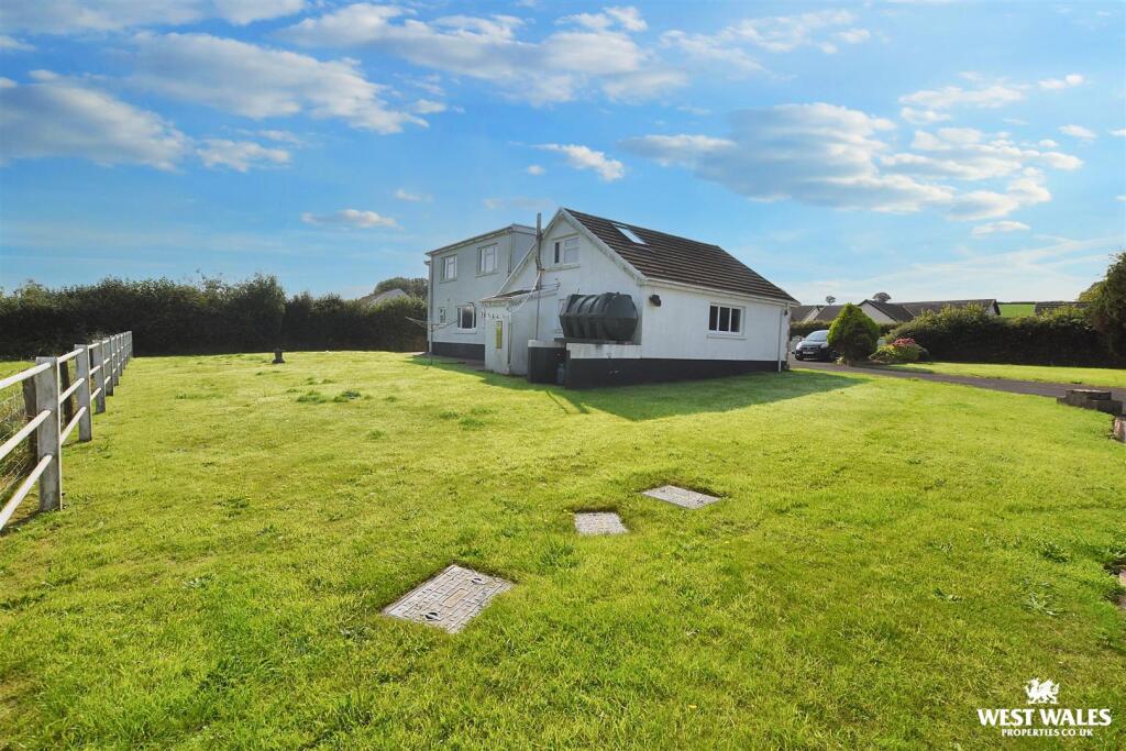 4-bed detached on Princes Gate, Narberth, £600,000