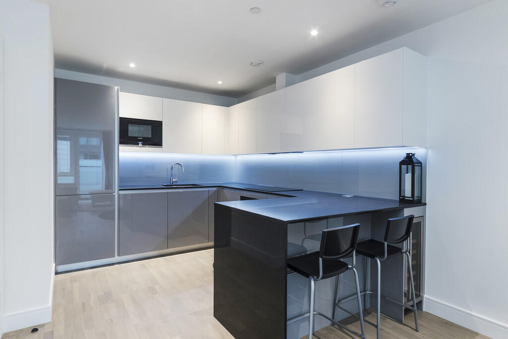 Main image of property: Meridian House, Battersea Reach