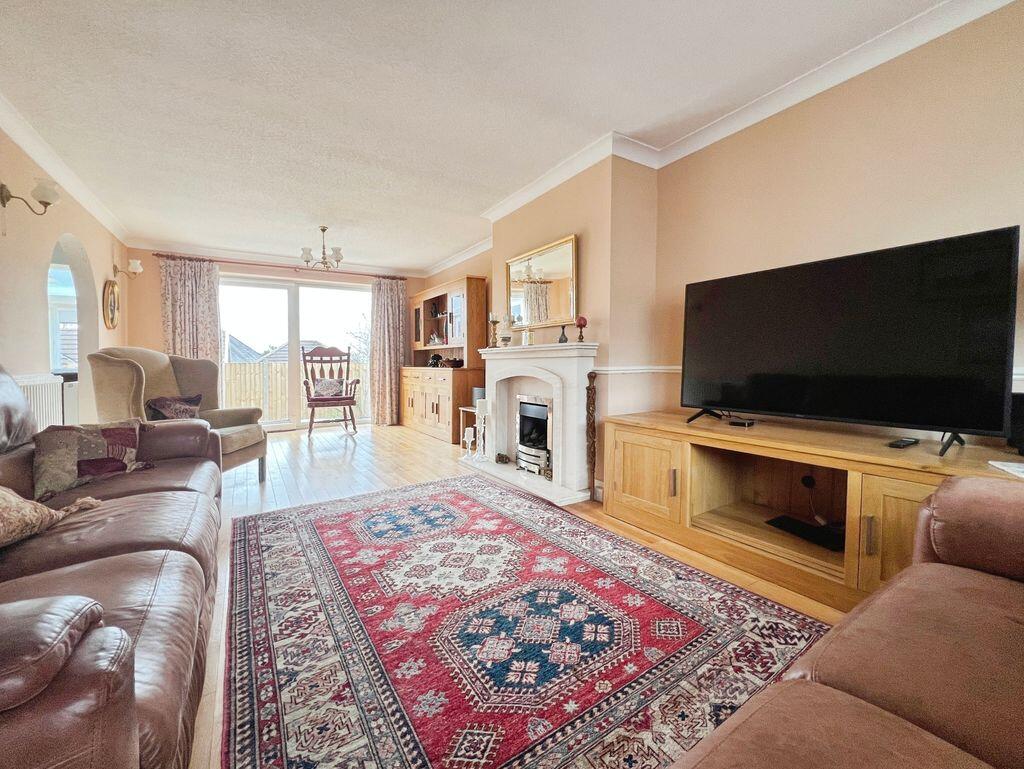 House in Bolton, Horwich - View 2