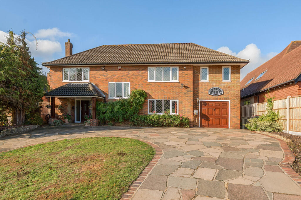 4-bed detached on Westbury Road, Bromley, £1,500,000