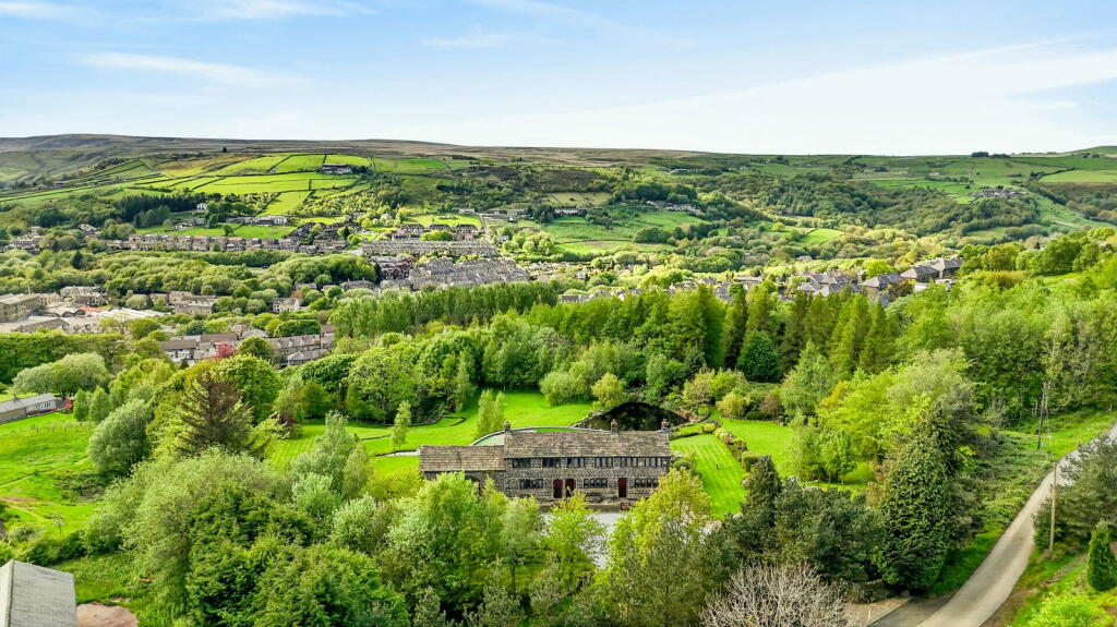 Lower Scout, Marsden, Huddersfield HD7 photo 4