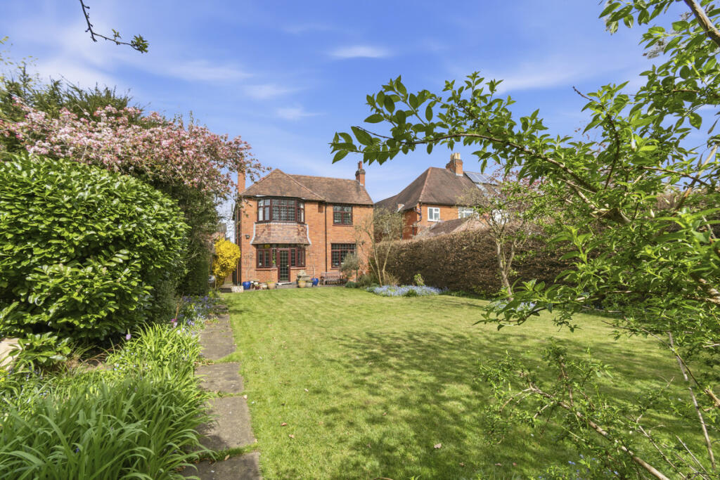 Main image of property: Bilton Road, Rugby, Warwickshire CV22 7AN