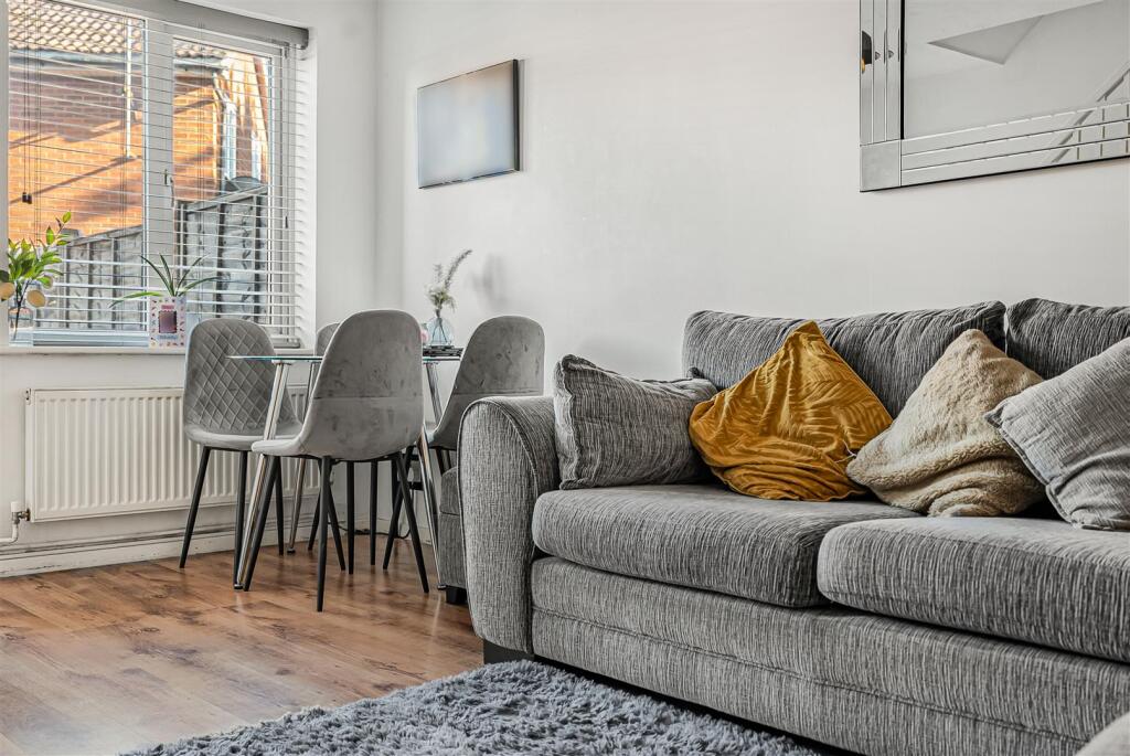 Additional image 8 of Wellington Drive, Welwyn Garden City