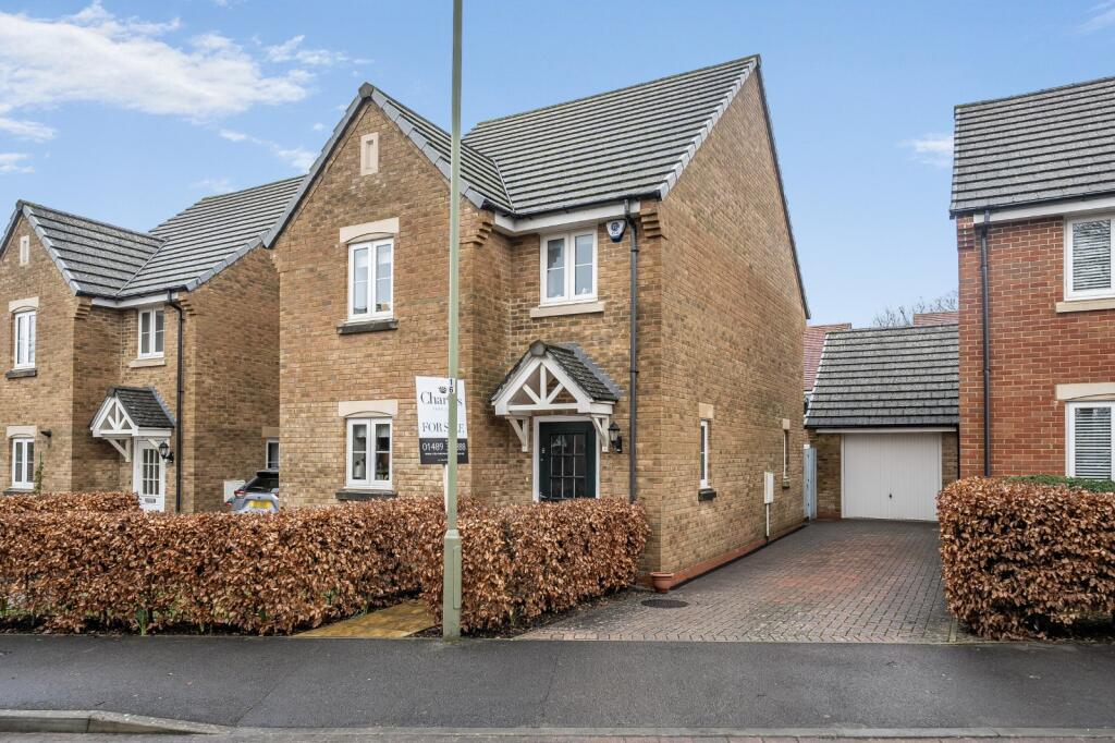 Main image of property: Rothschild Drive, Sarisbury Green, Southampton, Hampshire, SO31