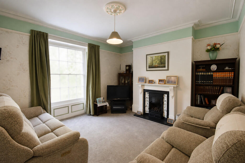 House in Exeter, Newtown - View 2