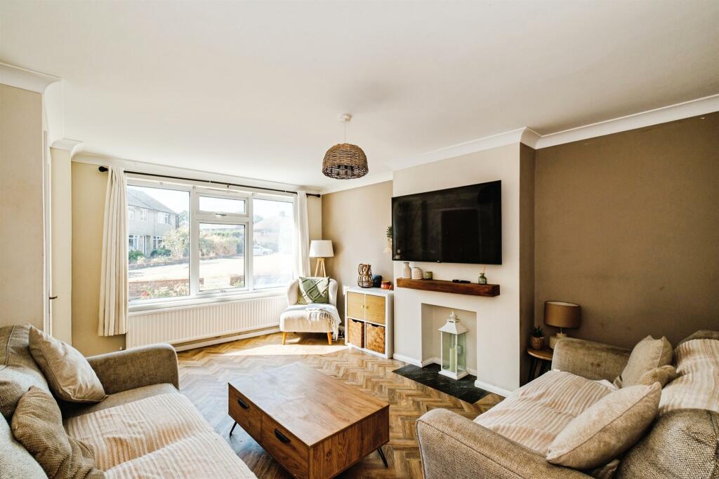 House in Brighton - View 3