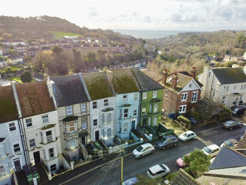House in Hastings, Belmont - View 5