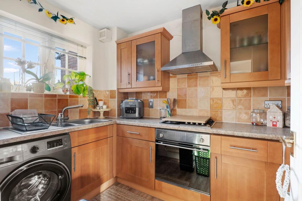 Additional image 3 of Moorfield Court, Moorfield Road, Alcester, B49