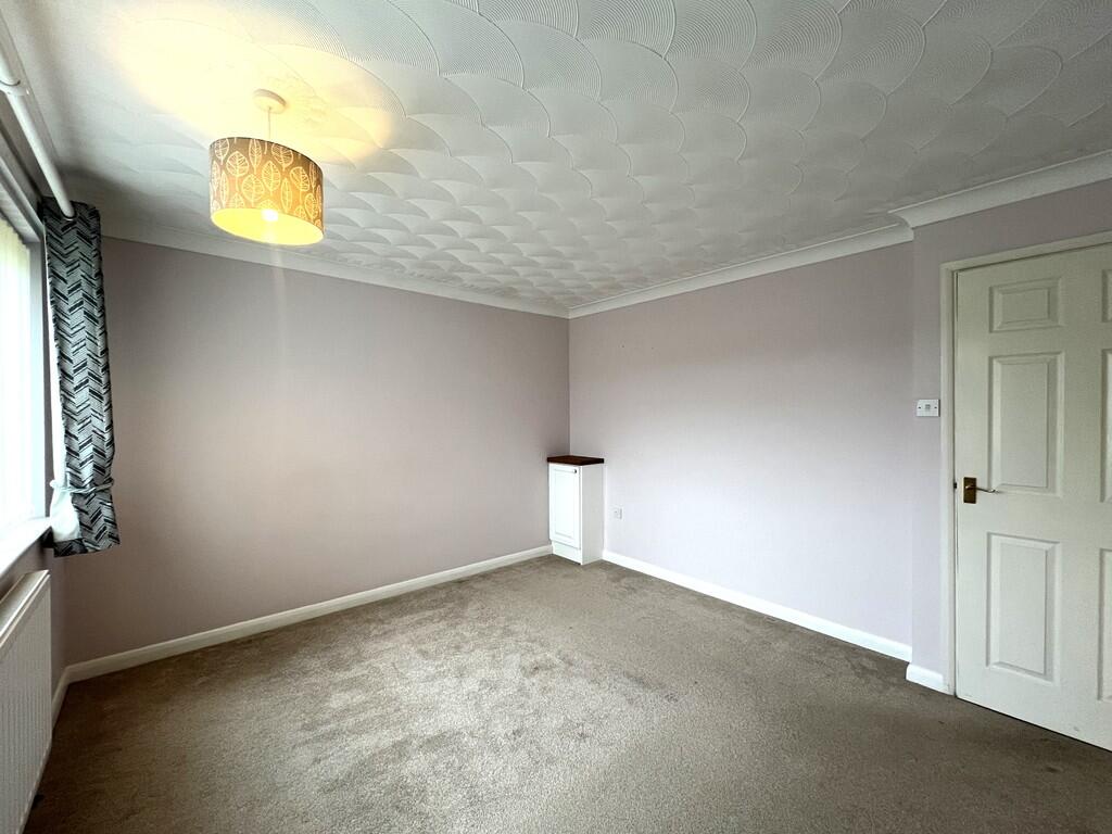House in Peterborough - View 5