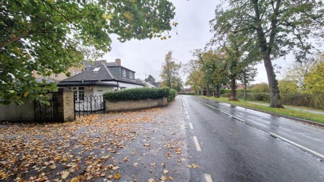 Off 5 Dunswell Rd