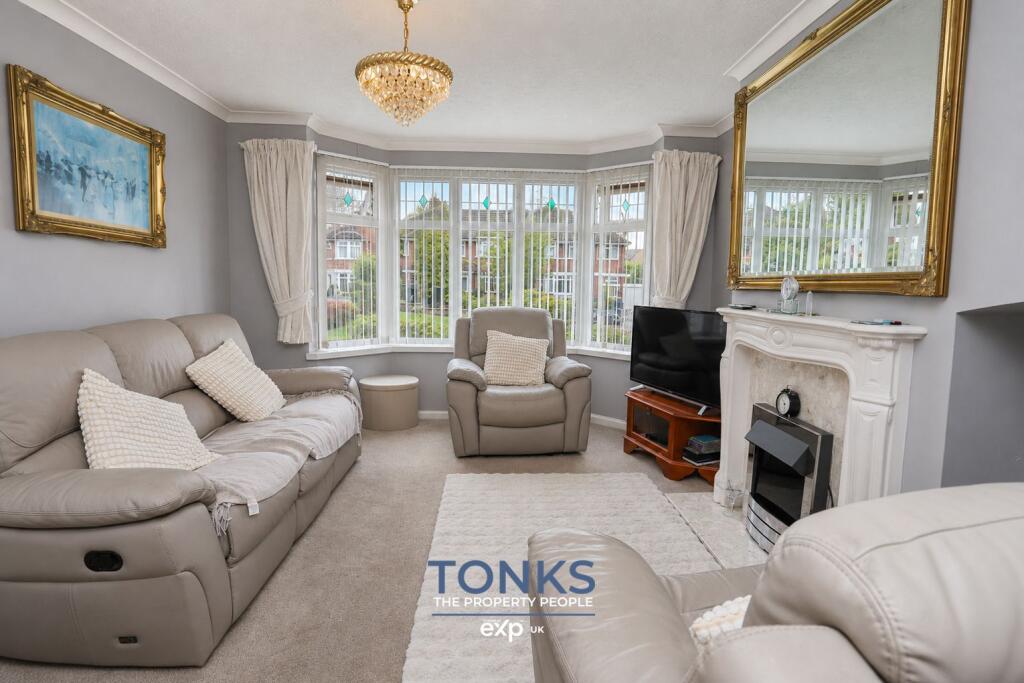 House in Dudley, West Midlands - View 5